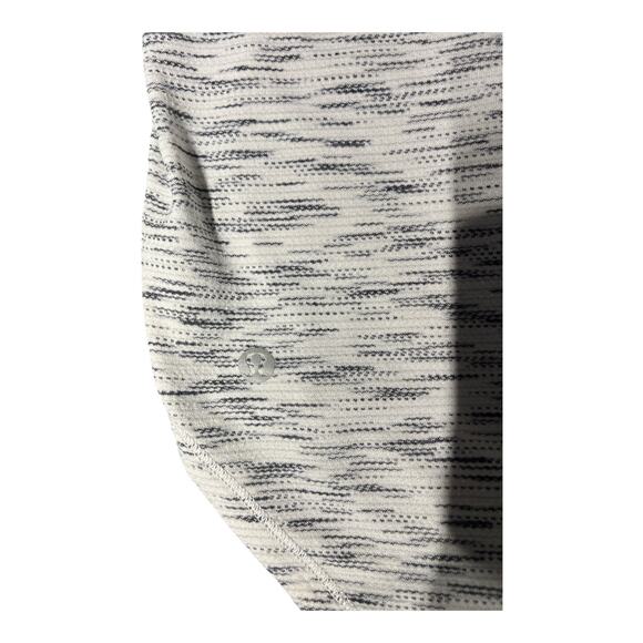 Lululemon Strappy Open Back Tank Top Women’s Size 4 Gray Pattern Athletic Yoga - Picture 6 of 9